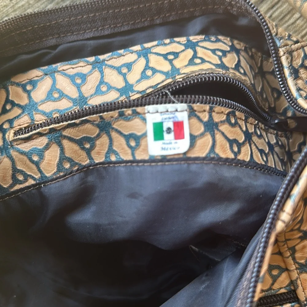 Beautiful flower print leather bag - Picture 5 of 10